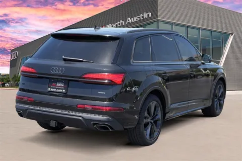 More photos of 2025 Audi Q7 Prestige at Audi North Austin, TX
