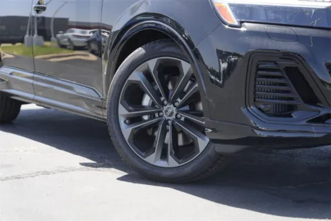 Photos of 2025 Audi Q7 Prestige for sale in Austin, TX at Audi North Austin