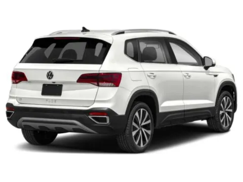 Photos of 2024 Volkswagen Taos SE for sale in Austin, TX at Audi North Austin