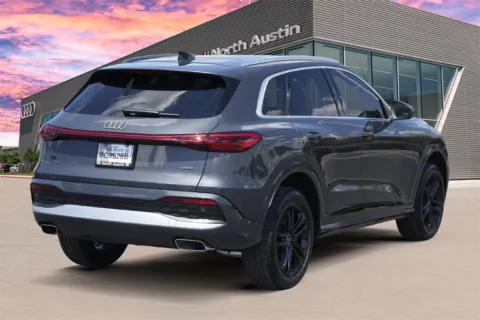 More photos of 2025 Audi Q5 Premium at Audi North Austin, TX