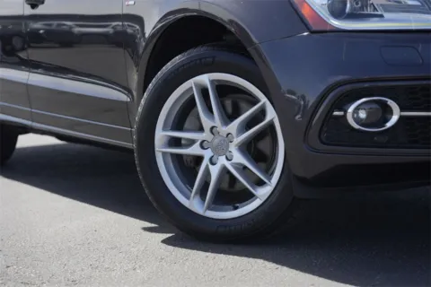 Photos of 2015 Audi Q5 Prestige for sale in Austin, TX at Audi North Austin