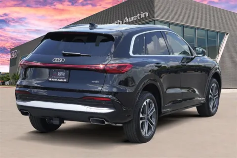 More photos of 2025 Audi Q5 Premium at Audi North Austin, TX