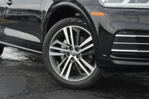 Photos of 2020 Audi Q5 Premium Plus for sale in Austin, TX at Audi North Austin