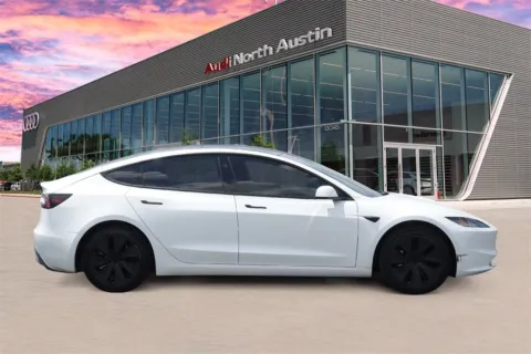 More photos of 2024 Tesla Model 3 Long Range at Audi North Austin, TX