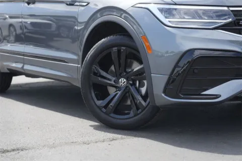Photos of 2024 Volkswagen Tiguan SE R-Line Black for sale in Austin, TX at Audi North Austin
