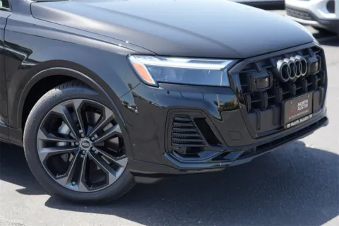 Another view of 2025 Audi Q7 Premium Plus for sale in Austin, TX at Audi North Austin