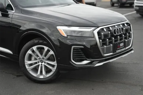 Another view of 2025 Audi Q7 Premium Plus for sale in Austin, TX at Audi North Austin