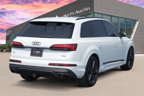 More photos of 2025 Audi Q7 Premium Plus at Audi North Austin, TX