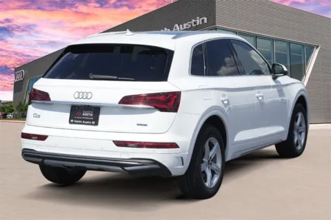 More photos of 2021 Audi Q5 Premium at Audi North Austin, TX