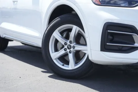 Photos of 2021 Audi Q5 Premium for sale in Austin, TX at Audi North Austin