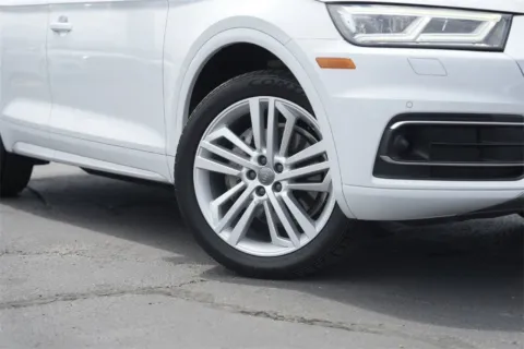 Photos of 2020 Audi Q5 Premium Plus for sale in Austin, TX at Audi North Austin