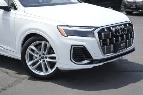 Another view of 2025 Audi Q7 Premium Plus for sale in Austin, TX at Audi North Austin