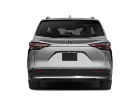 More photos of 2023 Toyota Sienna Platinum at Audi North Austin, TX