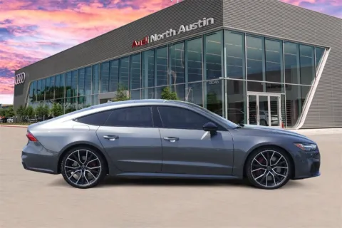 More photos of 2022 Audi S7 Prestige at Audi North Austin, TX