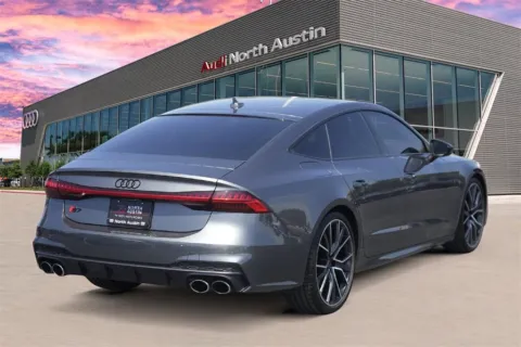 More photos of 2022 Audi S7 Prestige at Audi North Austin, TX