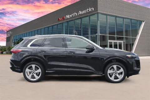 More photos of 2025 Audi Q5 Premium Plus at Audi North Austin, TX