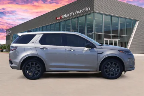 More photos of 2022 Land Rover Discovery Sport SE R-Dynamic at Audi North Austin, TX