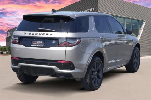 More photos of 2022 Land Rover Discovery Sport SE R-Dynamic at Audi North Austin, TX