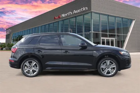 More photos of 2025 Audi Q5 S line Premium at Audi North Austin, TX