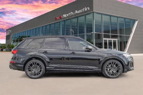 More photos of 2025 Audi Q7 Premium Plus at Audi North Austin, TX