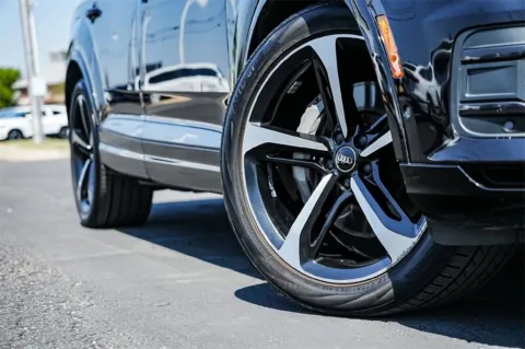 Photos of 2019 Audi Q7 Prestige for sale in Austin, TX at Audi North Austin