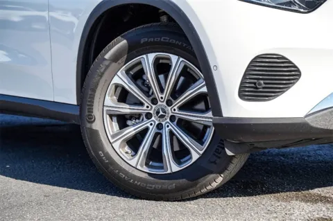 Photos of 2024 Mercedes-Benz GLC 300 for sale in Austin, TX at Audi North Austin