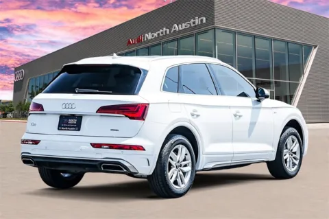 More photos of 2022 Audi Q5 S line Premium at Audi North Austin, TX