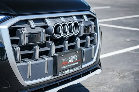 More photos of 2025 Audi Q7 Premium Plus at Audi North Austin, TX