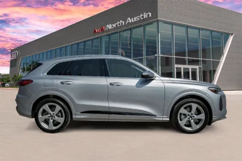 More photos of 2025 Audi Q5 Prestige at Audi North Austin, TX