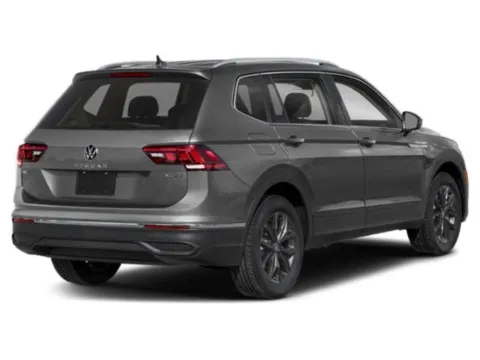 Photos of 2022 Volkswagen Tiguan SE for sale in Austin, TX at Audi North Austin