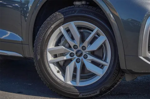 Photos of 2022 Audi Q5 S line Premium for sale in Austin, TX at Audi North Austin