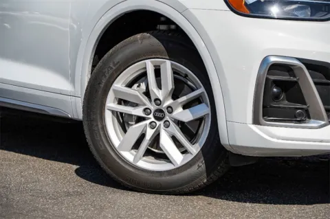 Photos of 2022 Audi Q5 S line Premium for sale in Austin, TX at Audi North Austin