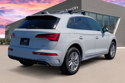 More photos of 2022 Audi Q5 S line Premium at Audi North Austin, TX