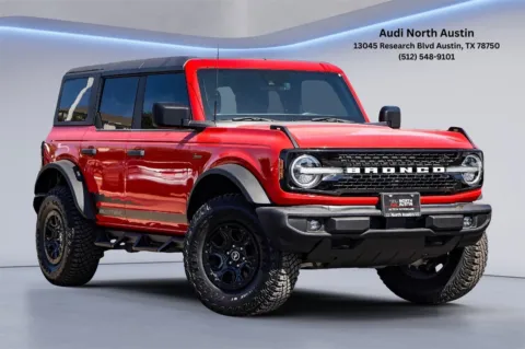 Red 2022 Ford Bronco Wildtrak for sale in Austin, TX