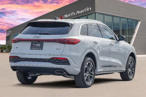 More photos of 2025 Audi Q5 Premium Plus at Audi North Austin, TX