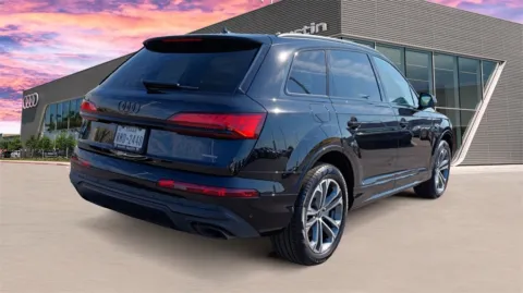 More photos of 2025 Audi Q7 Premium at Audi North Austin, TX