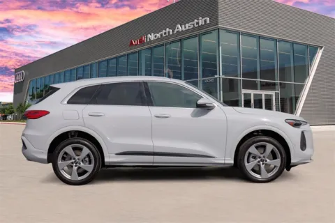 More photos of 2025 Audi Q5 Premium Plus at Audi North Austin, TX