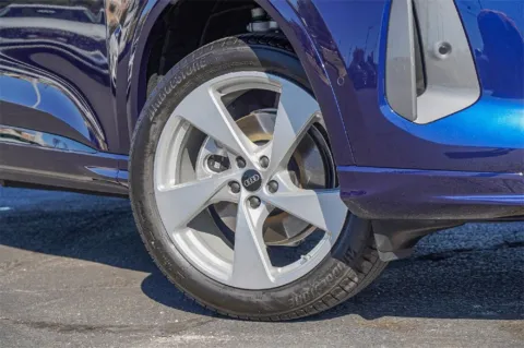 Photos of 2025 Audi Q5 Premium Plus for sale in Austin, TX at Audi North Austin