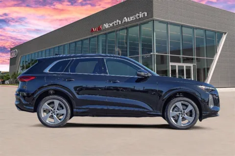 More photos of 2025 Audi Q5 Premium Plus at Audi North Austin, TX