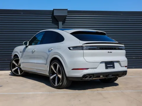 Another view of 2025 Porsche Cayenne Turbo E-Hybrid for sale in Austin, TX at Porsche Austin