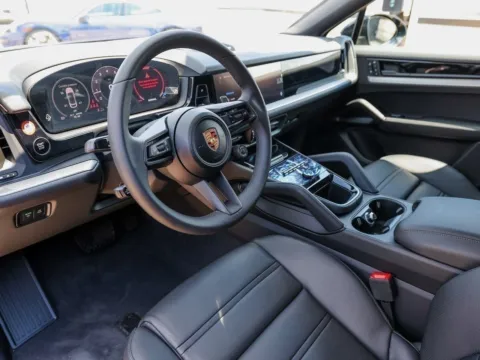 More photos of 2025 Porsche Cayenne Coupe at Porsche Austin, TX