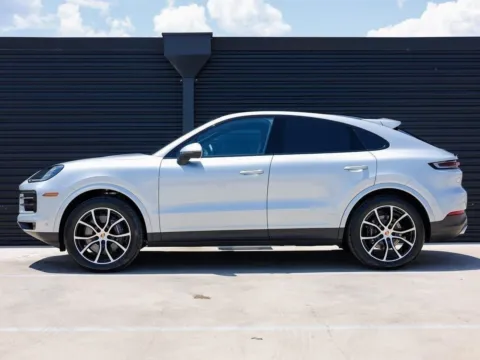 Photos of 2025 Porsche Cayenne Coupe for sale in Austin, TX at Porsche Austin