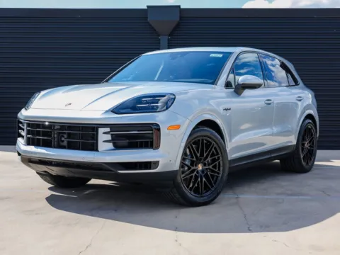 Silver 2025 Porsche Cayenne E-Hybrid for sale in Austin, TX