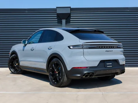 Another view of 2025 Porsche Cayenne S for sale in Austin, TX at Porsche Austin