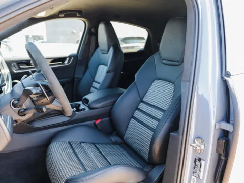 More photos of 2025 Porsche Cayenne S at Porsche Austin, TX