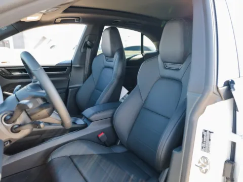 More photos of 2025 Porsche Macan Electric at Porsche Austin, TX