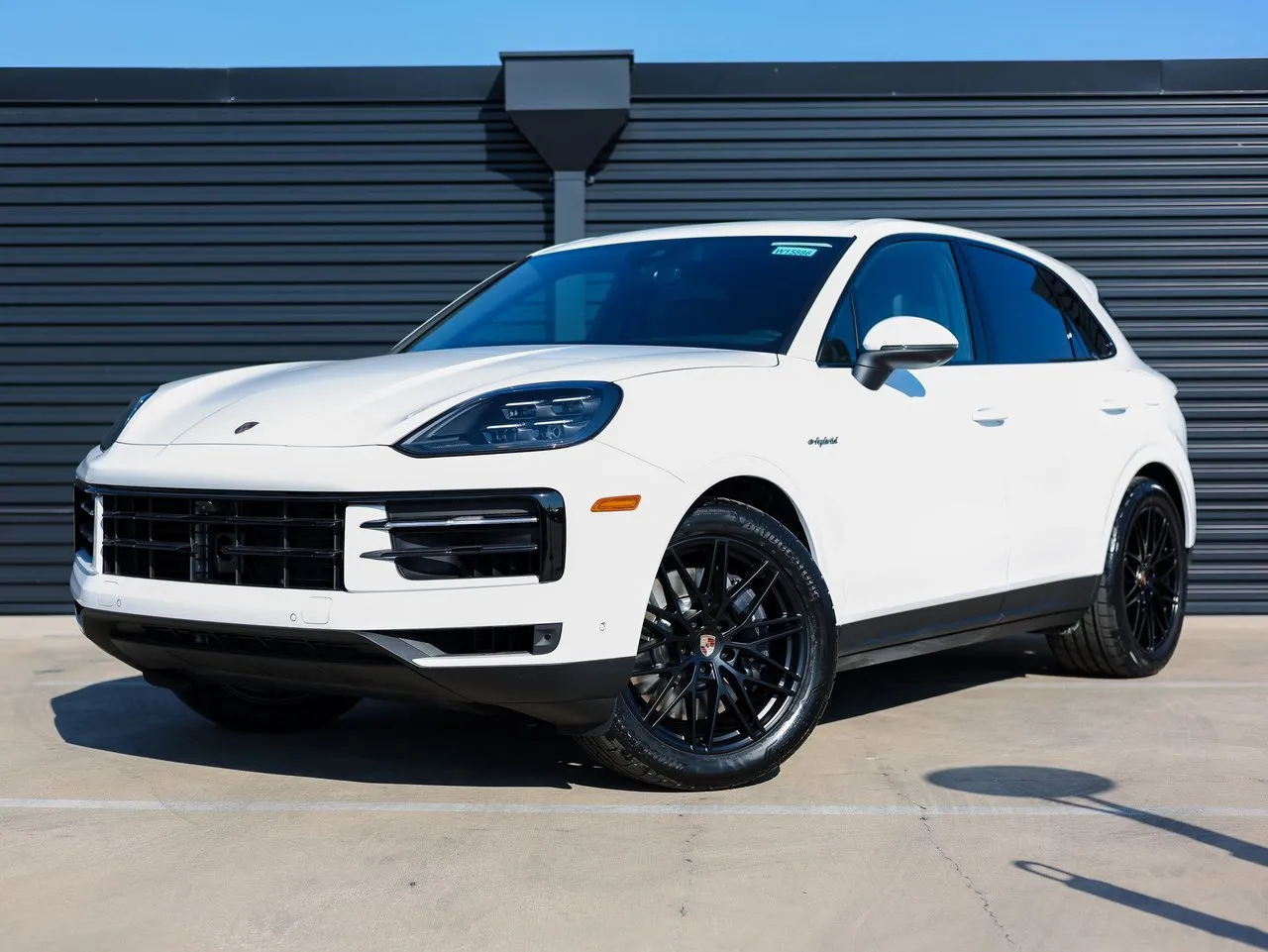 White 2025 Porsche Cayenne E-Hybrid for sale in Austin, TX