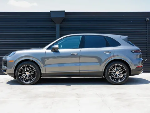 Photos of 2025 Porsche Cayenne for sale in Austin, TX at Porsche Austin