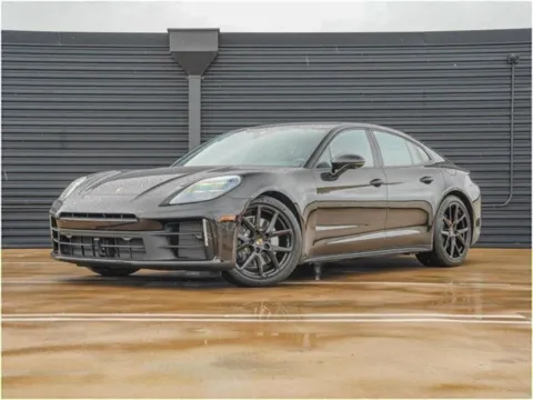 Black 2025 Porsche Panamera 4 E-Hybrid for sale in Austin, TX