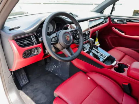 More photos of 2025 Porsche Macan S at Porsche Austin, TX